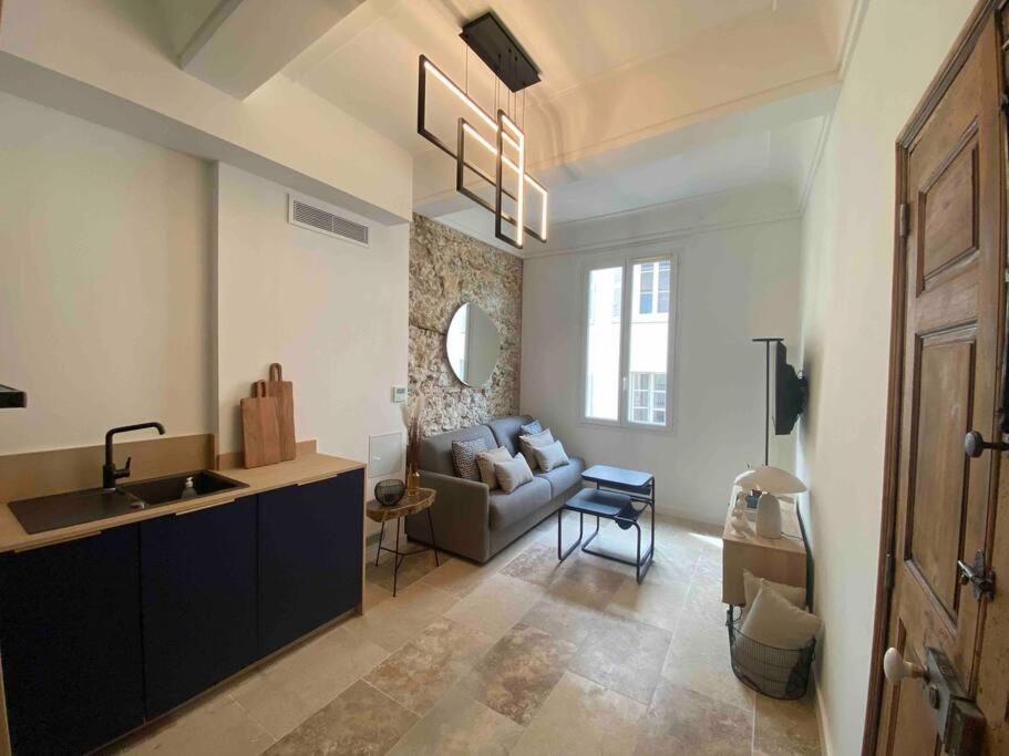 Au Coeur Du Viel Antibes - Cosy Appartement Екстер'єр фото