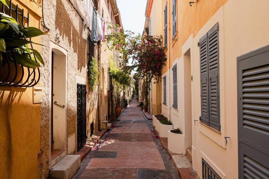 Au Coeur Du Viel Antibes - Cosy Appartement Екстер'єр фото