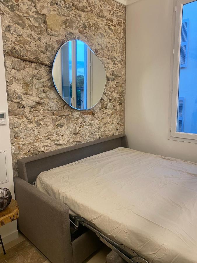 Au Coeur Du Viel Antibes - Cosy Appartement Екстер'єр фото